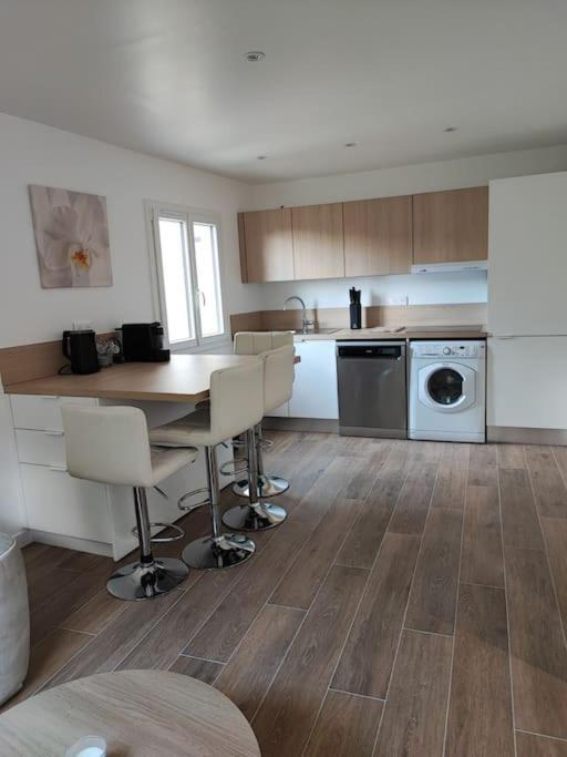 Charmant Appartement 2 Pieces Proche Disneyland Villeneuve-Saint-Denis Екстер'єр фото